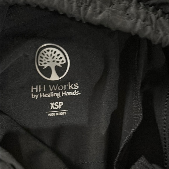 Healing Hands Black Scrub Set - Picture 5 of 10